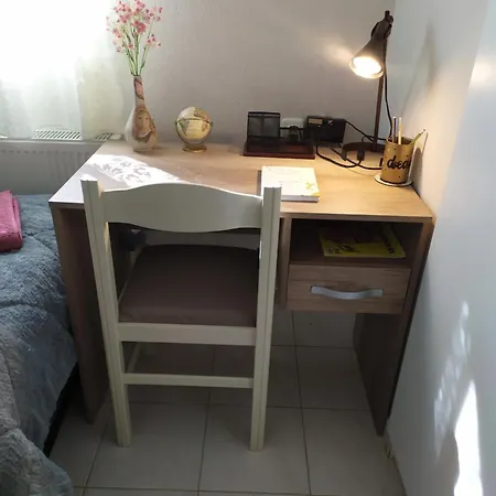 Ellie's House شقة